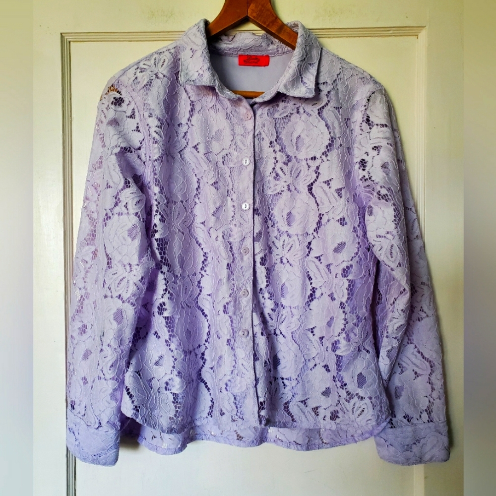 💜Women's Lavender Lace Button-Up Shirt💜
